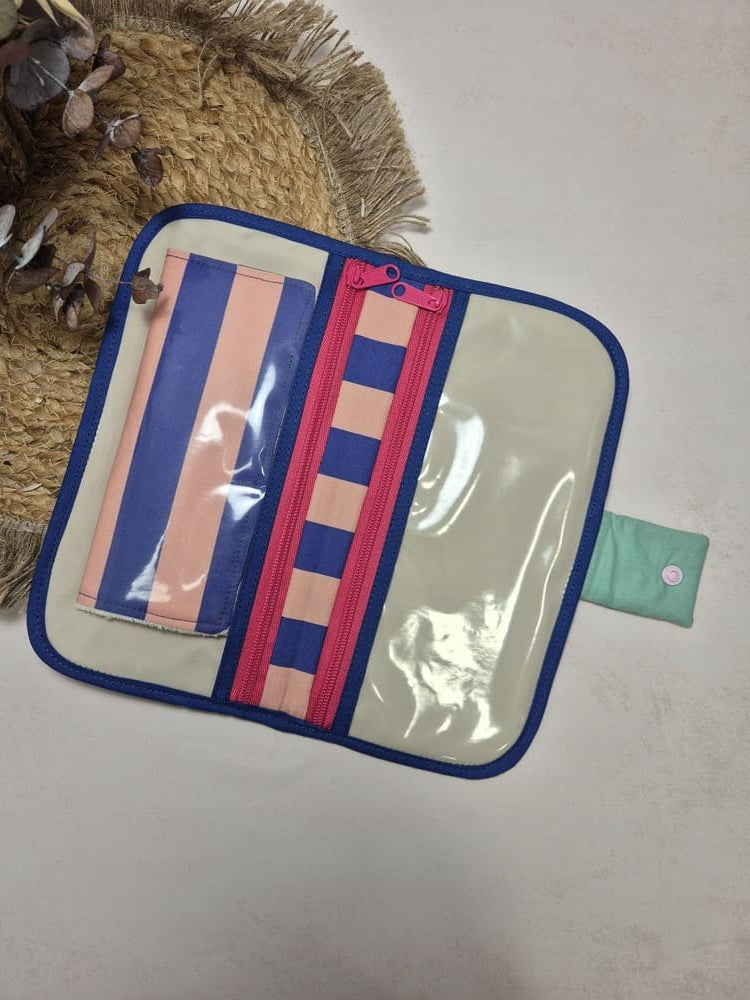 Neceser de higiene rayas azul y rosa