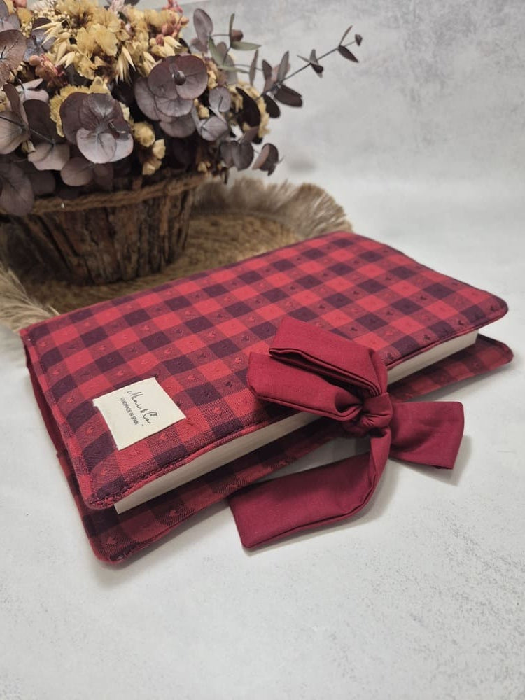 Funda de libro vichy corazones