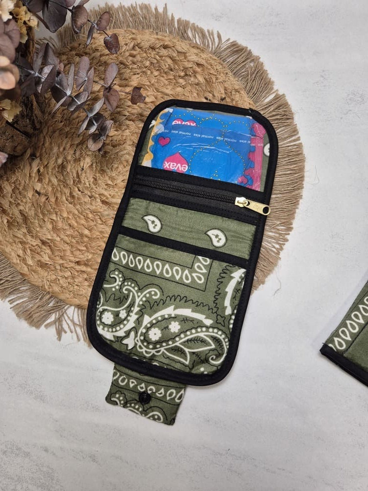 Mini care bandana verde