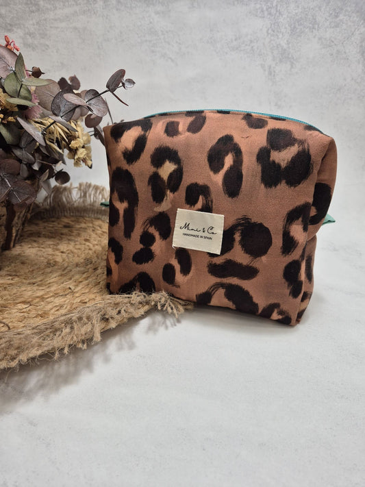 Neceser leopardo